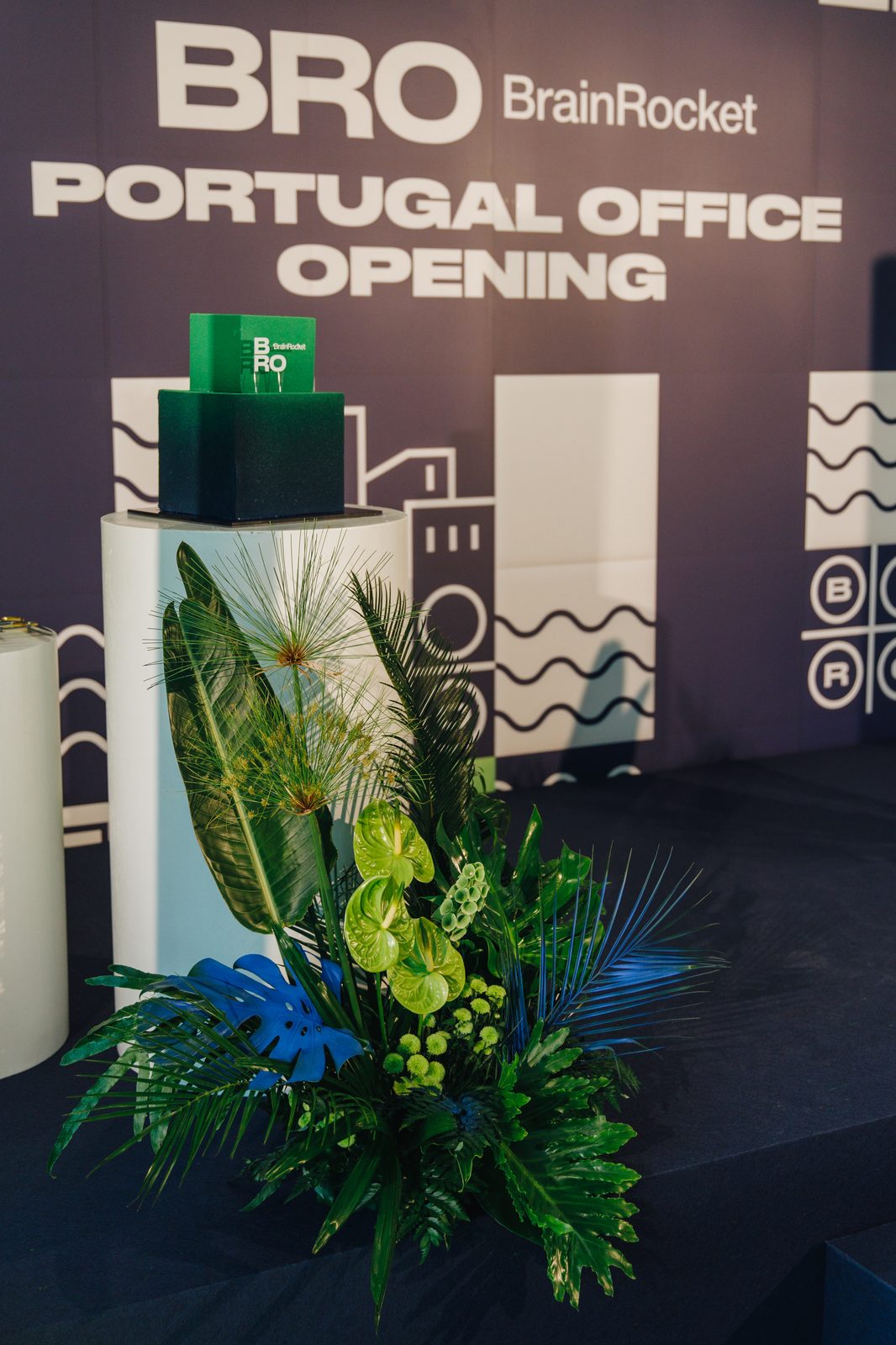 Ribbon cutting at BrainRocket Portugal headquarters launch