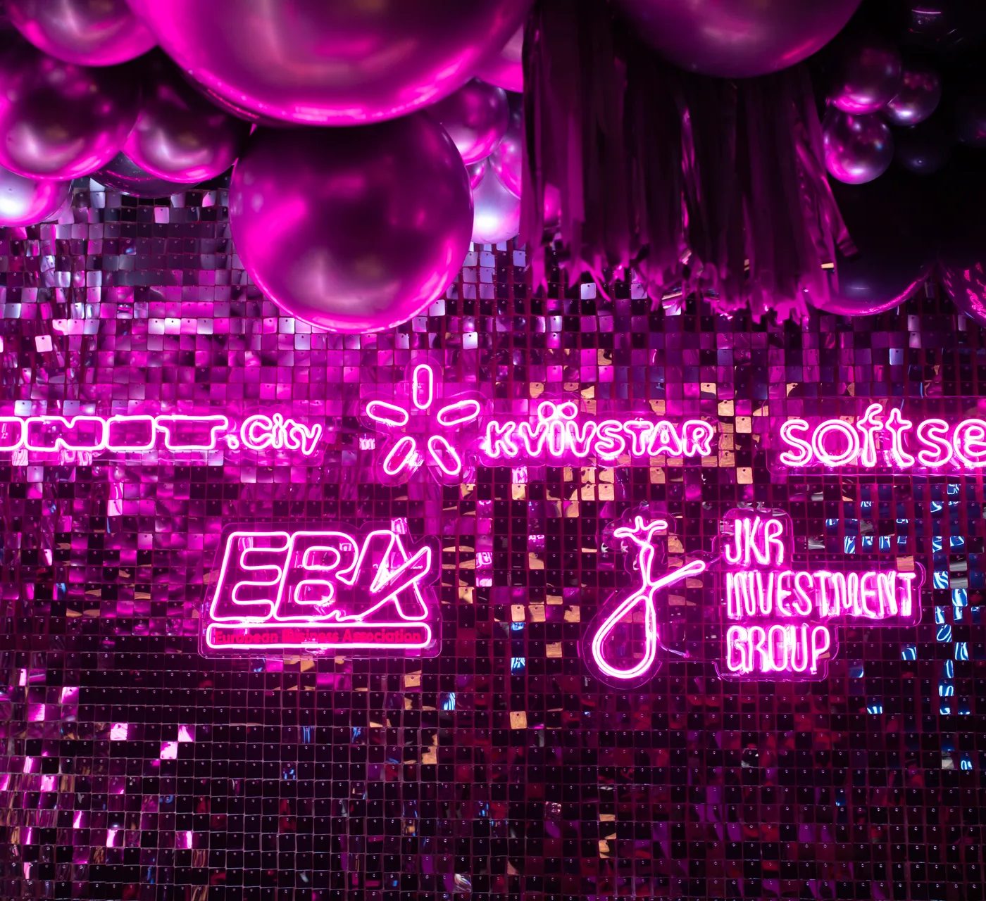 Dreamland brand wall installation at product launch event in Lisbon